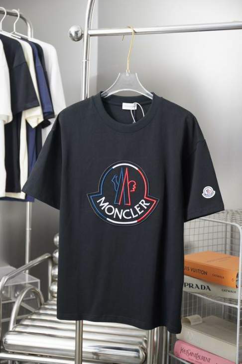 Picture of Moncler T Shirts Short _SKUMonclerS-XLhgntx195303